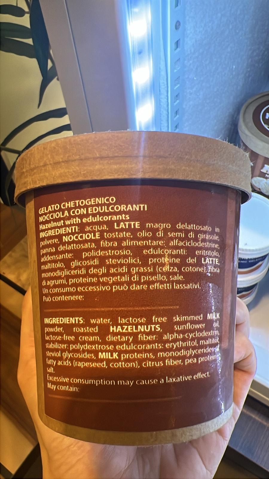 BOX N8 KETOGELATO GUSTO NOCCIOLA/CIOCCOLATO (8 confezioni da 250g, per un totale di 2Kg) )